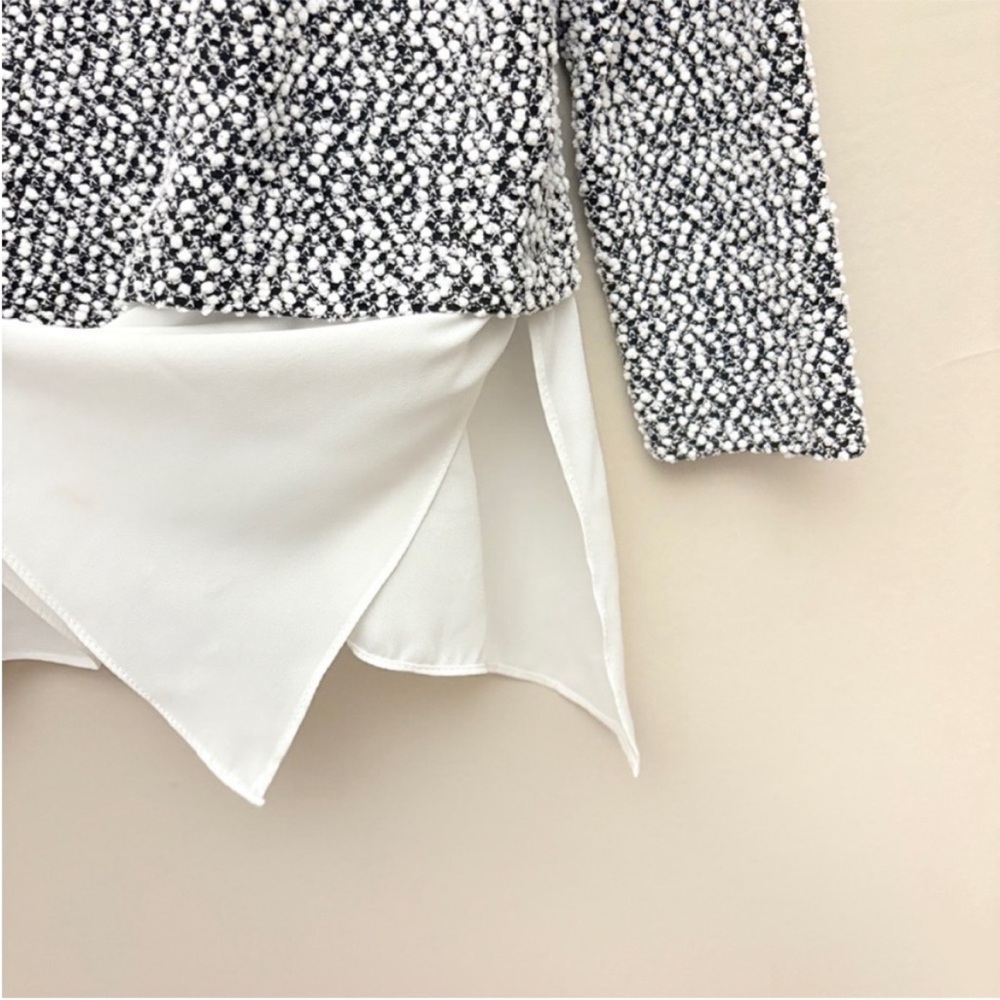 Suzy Black & White Popcorn Knit Sweater Asymmetrical Blouse Trim – Size XL EUC - Picture 8 of 14